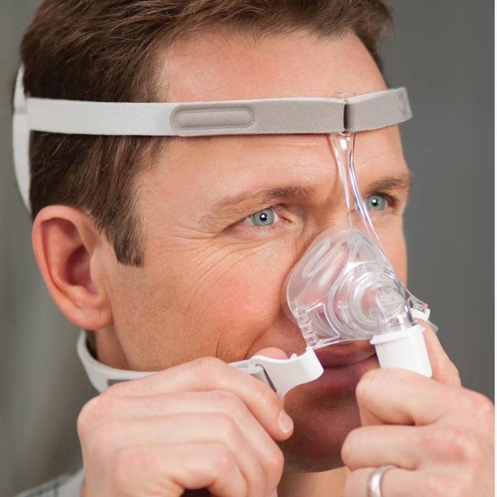 Philips 1104915 small/medium Pico traditional nasal mask with headgear